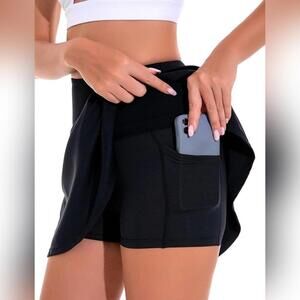 NWT 1a1a Tennis Skirts with Pockets, Medium